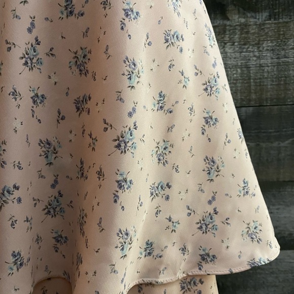 Sugarlips Pink floral tiered garden party vacation Dress - Picture 4 of 13